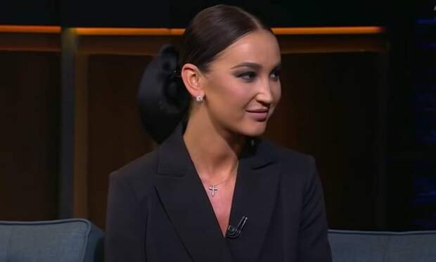 Бузова представит театрализованное шоу «Вот она я!»