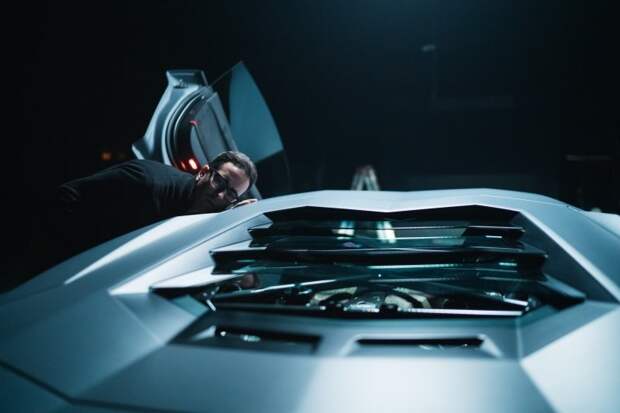 Детальные фотографии нового суперкара Aventador, становятся первой в истории коллекцией NFT от Lamborghini