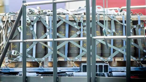 В раде подтвердили угрозу США прекратить поставки оружия в случае отказа от мирного плана