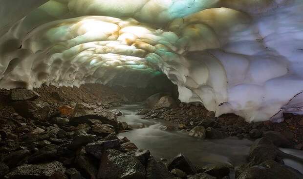 snowcaves09