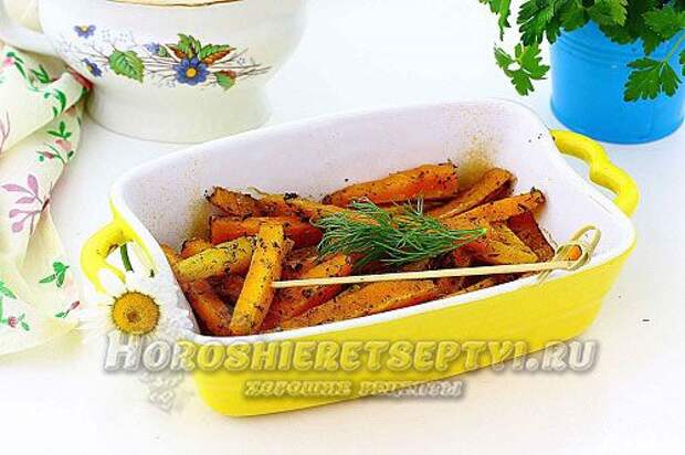 Морковь в духовке с солью и тимьяном