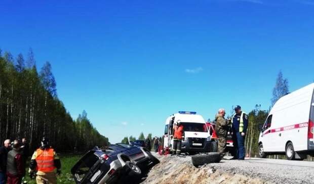 Опубликованы фотографии с места ДТП в Карелии, в котором погибли две женщины