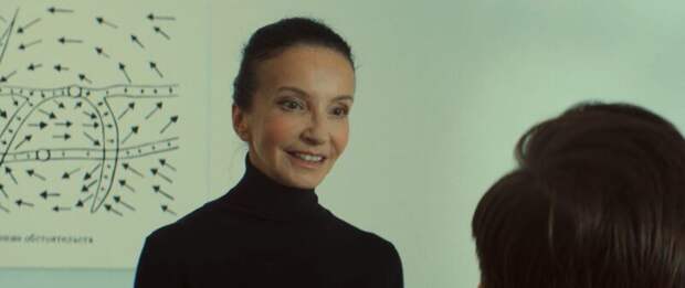 Алла Сигалова: за стальной осанкой скрывались бурные романы и 12 лет тайной любви