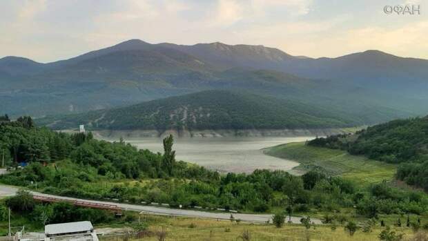 В Крыму прокомментировали слухи о введении графиков подачи воды