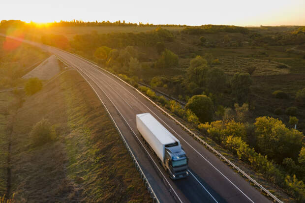 Стоимость грузоперевозок в России выросла на 12%