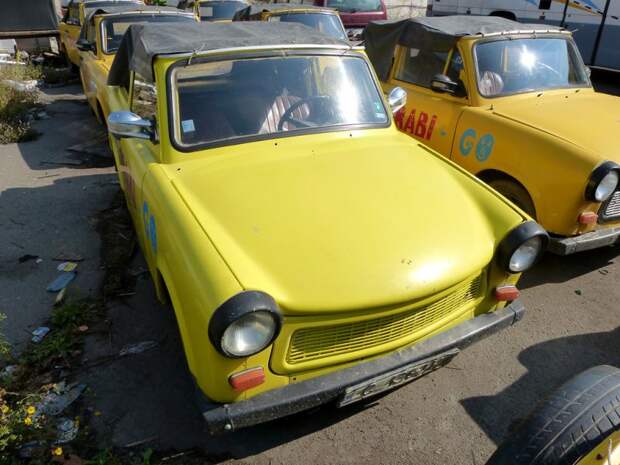 Автопарк советского периода в Болгарии trabant, болгария