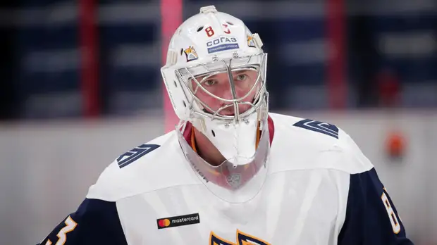 «Металлург» продлил контракты с Кошечкиным и Кулёминым