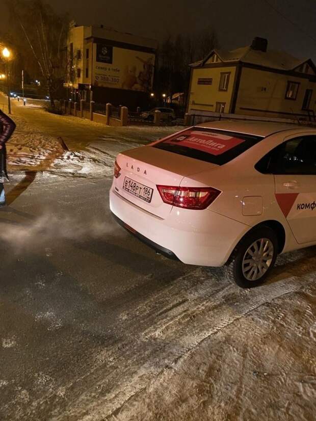 Надо было бить! Неприятное ДТП из-за таксиста в Ханты-Мансийске