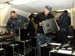 ВМС США потратят 2,5 миллиарда долларов на кибербезопасность ВМС США потратят 2,5 миллиарда долларов на кибербезопасность