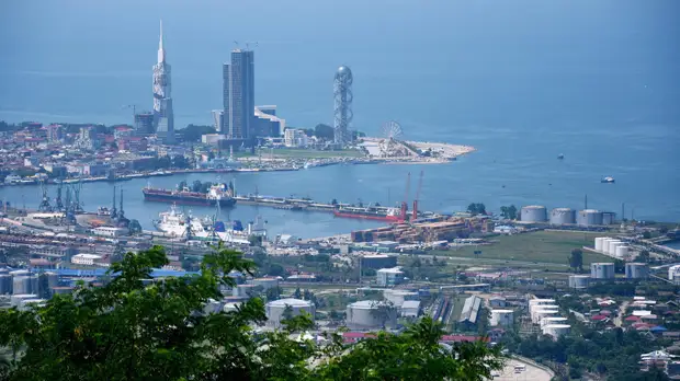 Бурджанадзе прокомментировала потери Грузии в туристическом секторе