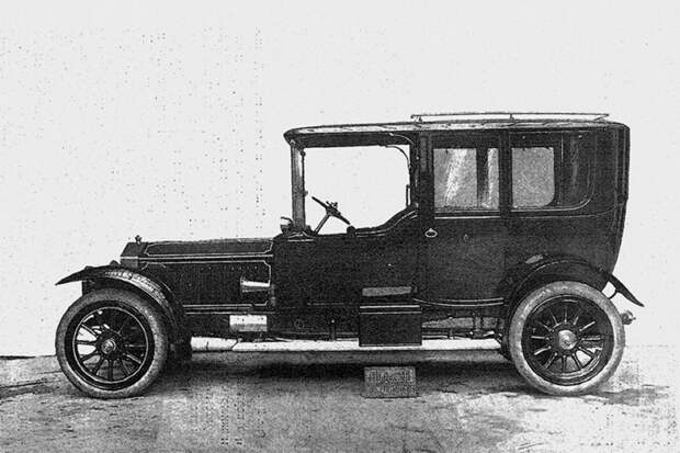 Автосалон в Санкт-Петербурге 1913 года автовыставка, автосалон, ретро фото