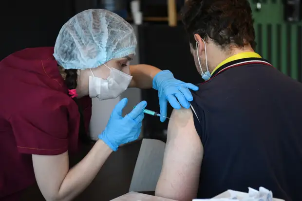 Максимум с 31 января: в России выявлено 17 906 новых случаев коронавируса