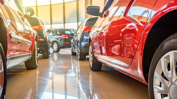 Бывший сотрудник автосалона в Москве похитил 26 иномарок с его стоянки