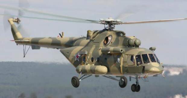 вертолет Ми-8 в воздухе
