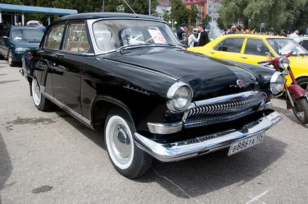 Предлагаю познакомиться с легендарным автомобилям газ-21 «Волга» Советский автопром