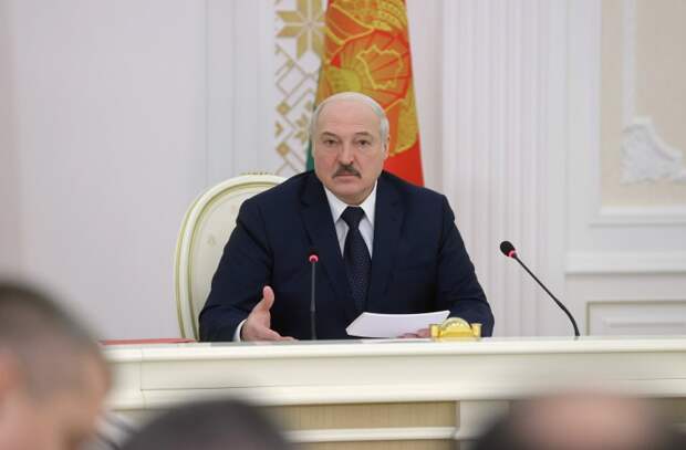 Лукашенко нашёл себе новые «качели» - российско-китайские