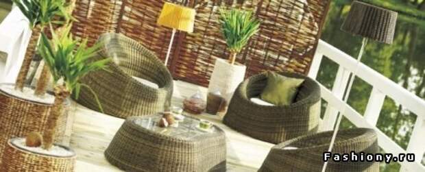 И даже ротанговую...