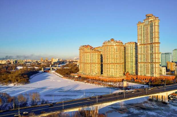 Собянин: За 10 лет в столице капитально отремонтировали 10 мостов через Москву-реку Фото: М. Денисов mos.ru. Пресс-служба мэра и Правительства Москвы
