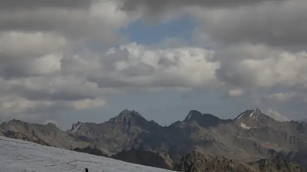 Полпред Чайка: гибель на Эльбрусе выявила недостатки по подготовке гидов