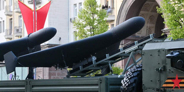 Беспилотные летательные аппараты Герань-2 в кузове КамАЗа на репетиции парада в Москве - ИноСМИ, 1920, 03.08.2025