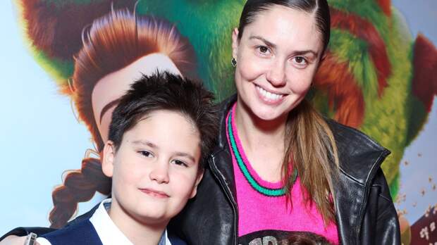 Сын Прилучного вернулся к Муцениеце: квадроцикл за миллион или любовь мамы?