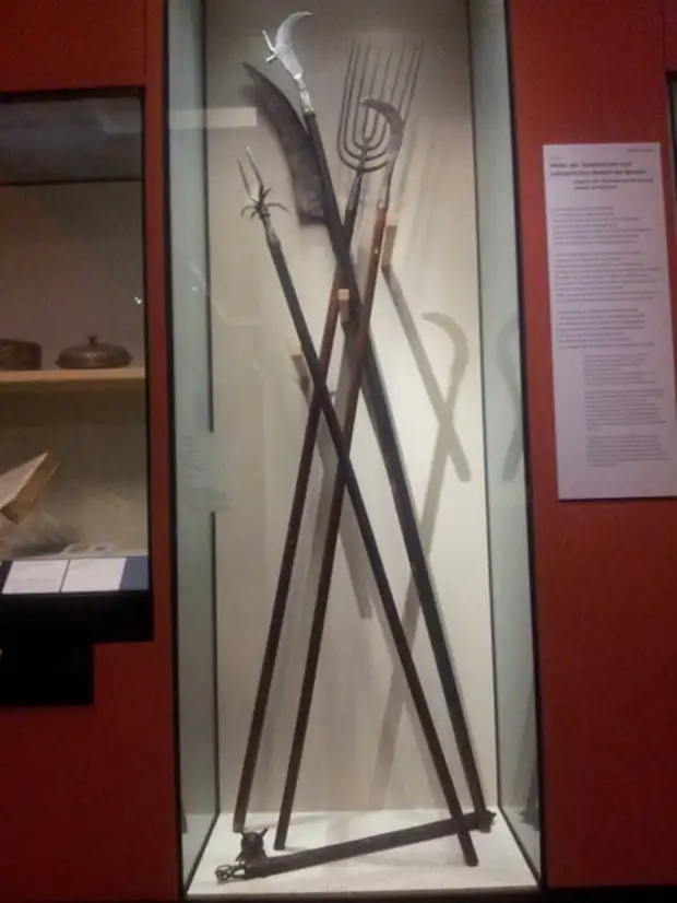 С башмаком на знамени