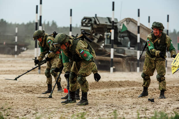 Иностранные военные примерили «Ратник»