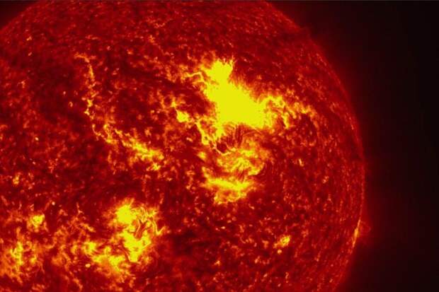 На Солнце зафиксировали мощнейшую за год вспышку