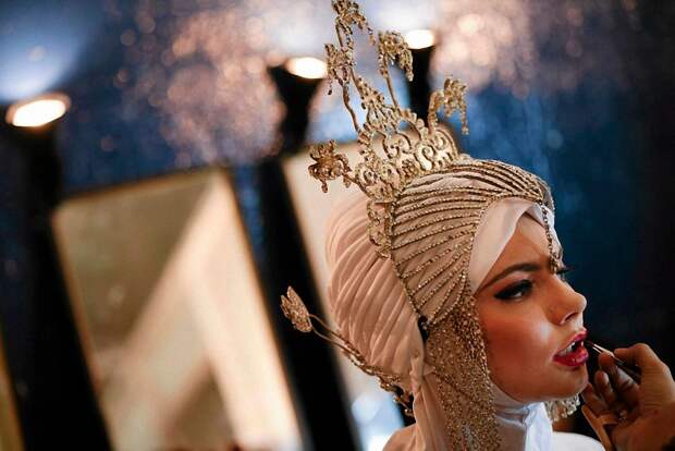 Исламская мода и Miss World Muslimah Исламская мода и Miss World Muslimah