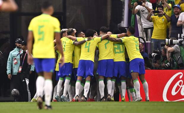 Танцуют все! Как Бразилия начала ЧМ-2022 с карнавальной победы над Сербией