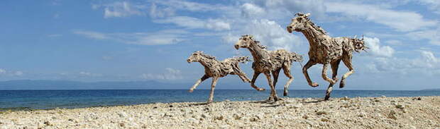 Деревянные лошади: скульптуры Джеймса Дорана-Уэбба (James Doran-Webb)