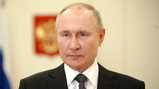 Путин лично вручит Госпремии и золотые медали "Герой Труда" в Кремле 12 июня