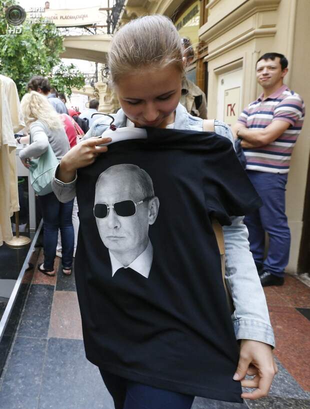 Модные тренды. Патриотические футболки с изображением Владимира Путина (8 фото)
