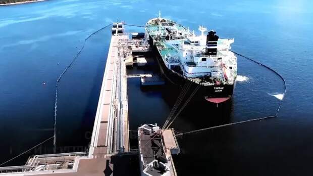 Зеленский: партнеры просят нас оставить в покое российскую нефть