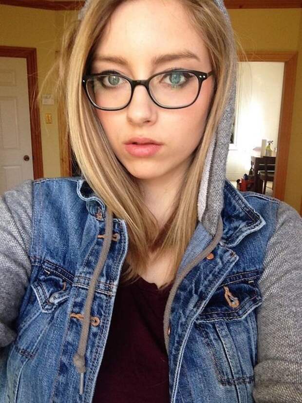 I’m loving the girls with glasses look more and more these days (30 Photos) I’m loving the girls with glasses look more and more these days (30 Photos)