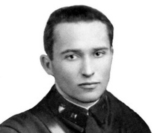 А.В. Чапаев (https://clck.ru/sG9qa)