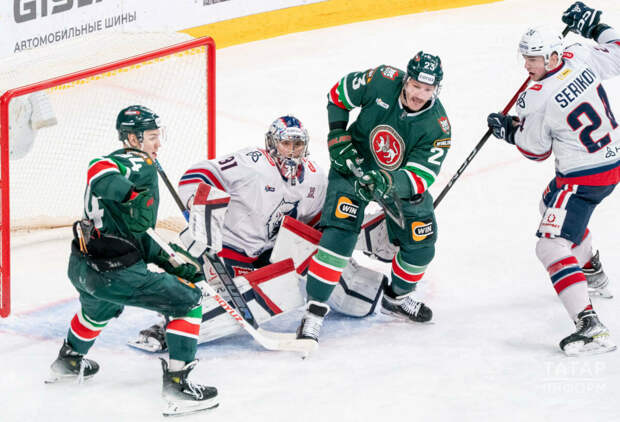 «Ак Барс» разгромно обыграл «Нефтехимик» на своем льду