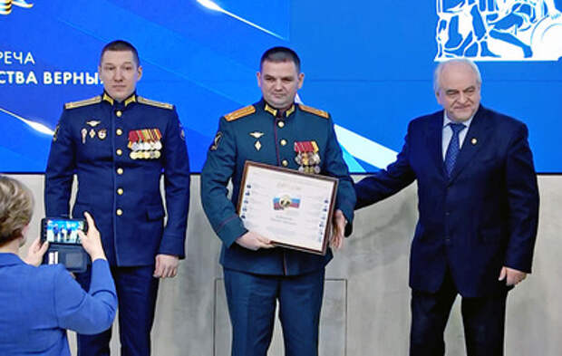 В ОП прошла торжественная встреча курсантов военных вузов столицы