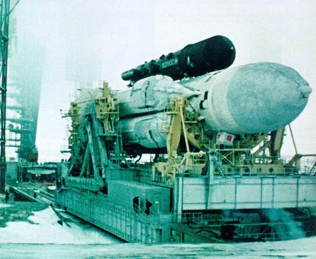 Космический крейсер и орбитальный бомбардировщик СССР ссср, космос, буран, скиф, энергия