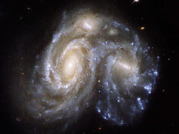 Hubble_Interacting_Galaxy_N.jpg