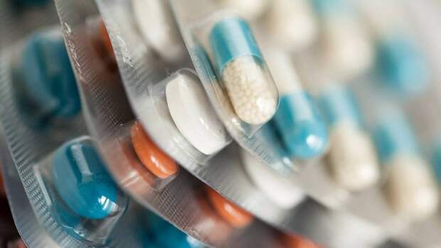 Фармаколог Журавлева заявила о неэффективности антибиотиков при заражении «Омикроном»