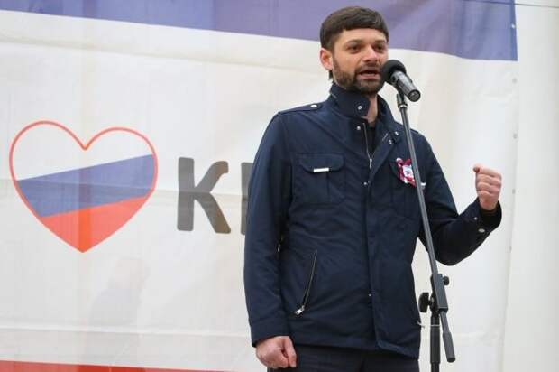 Жёсткий ответ официальному Киеву последовал из Крыма Жёсткий ответ официальному Киеву последовал из Крыма