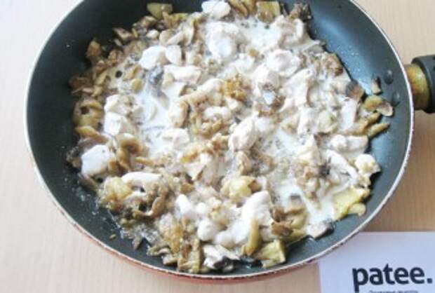 Баклажаны фаршированные курицей и грибами - приготовление