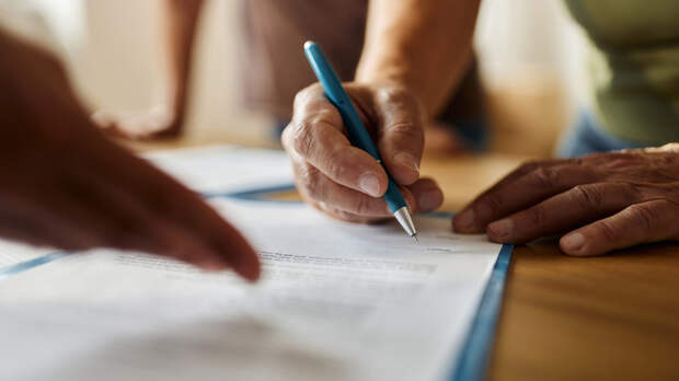 Нотариус Ништ пояснила судьбу имущества при смерти наследника раньше завещателя