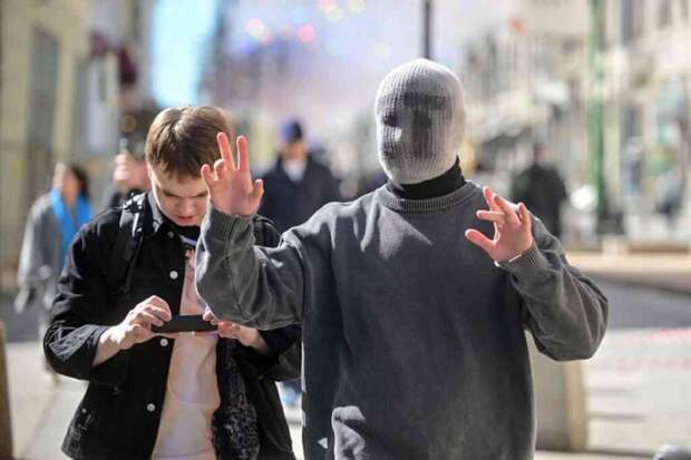 Как не стать жертвой вербовки — простые правила для подростков