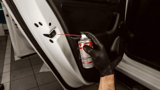 Пять критически важных узлов автомобиля, требующих регулярной смазки