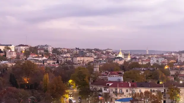 В Севастополе смягчили связанные с QR-кодами ограничительные меры