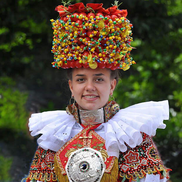 traditional-weddings-around-the-world-6__605