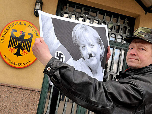 Меркель против проведения Парада на 9 мая в Крыму