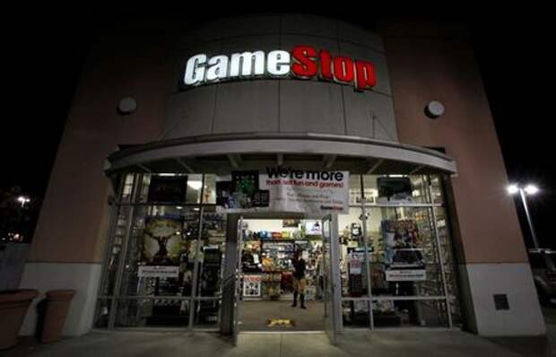 A GameStop store is pictured in Pasadena, California March 27, 2013. REUTERS/Mario Anzuoni/File Photo GLOBAL BUSINESS WEEK AHEAD PACKAGE - SEARCH 'BUSINESS WEEK AHEAD MAY 23's; FOR ALL IMAGES